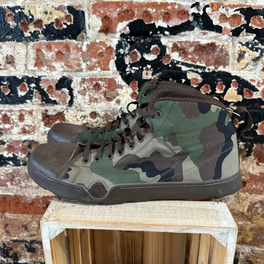 Altama Camo Mens 13 Shoes