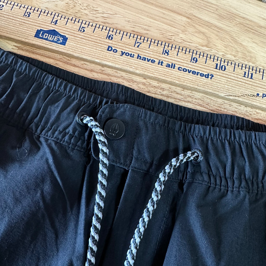 Bearded Goat Women's Medium Water Resistant Outdoor Hiking Pant Black 30x27.5"