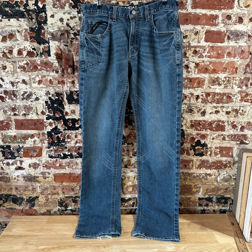Ariat M5 Mens 33x38 Blue Jeans