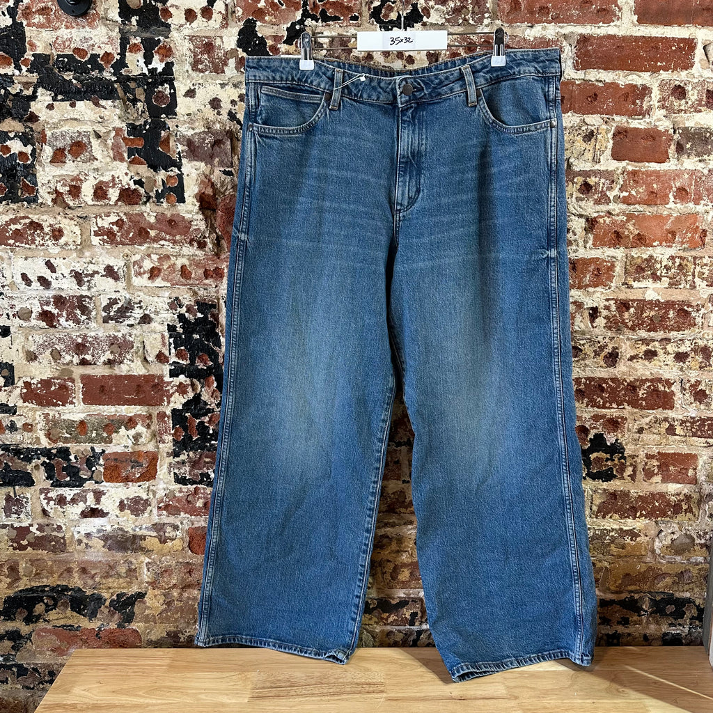 Wrangler Wide Leg Mens 35x32 Jeans NEW