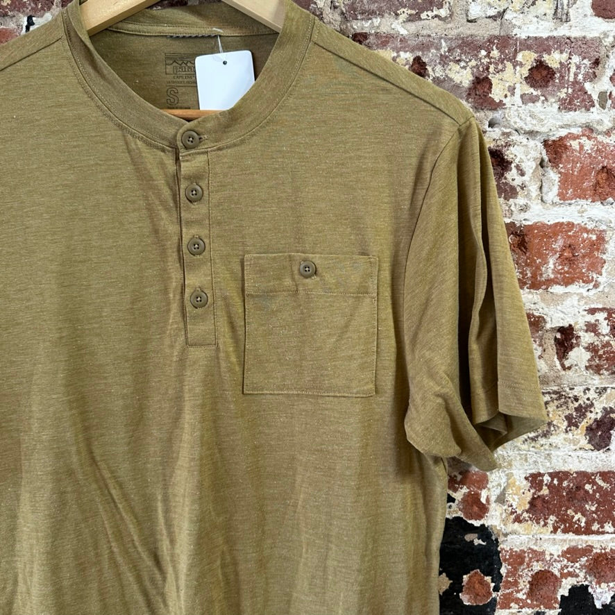 Patagonia Men's Small S/S Shirt