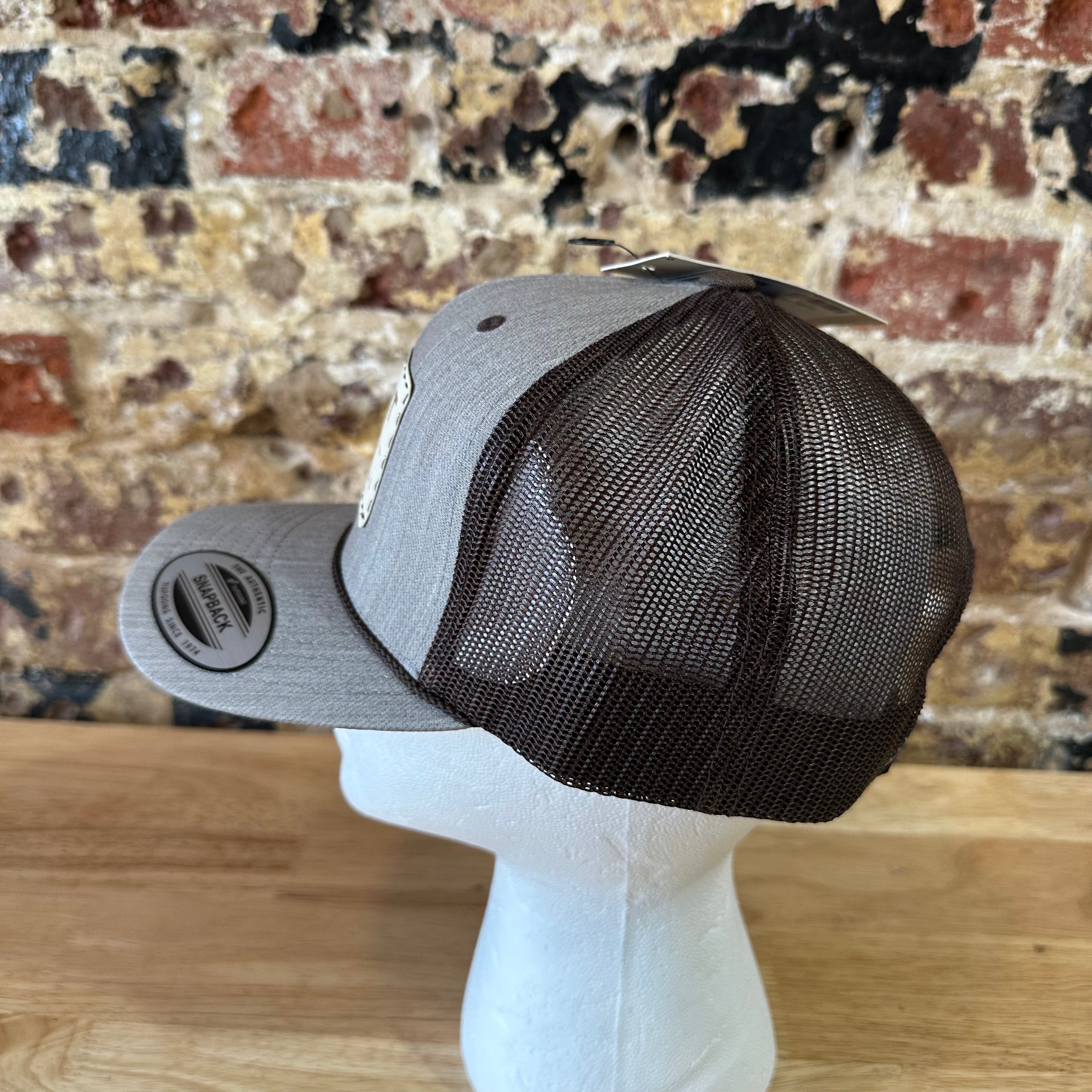 Ariat Mens Gray Brown Logo Patch Adjustable Snapback Cap Hat NEW