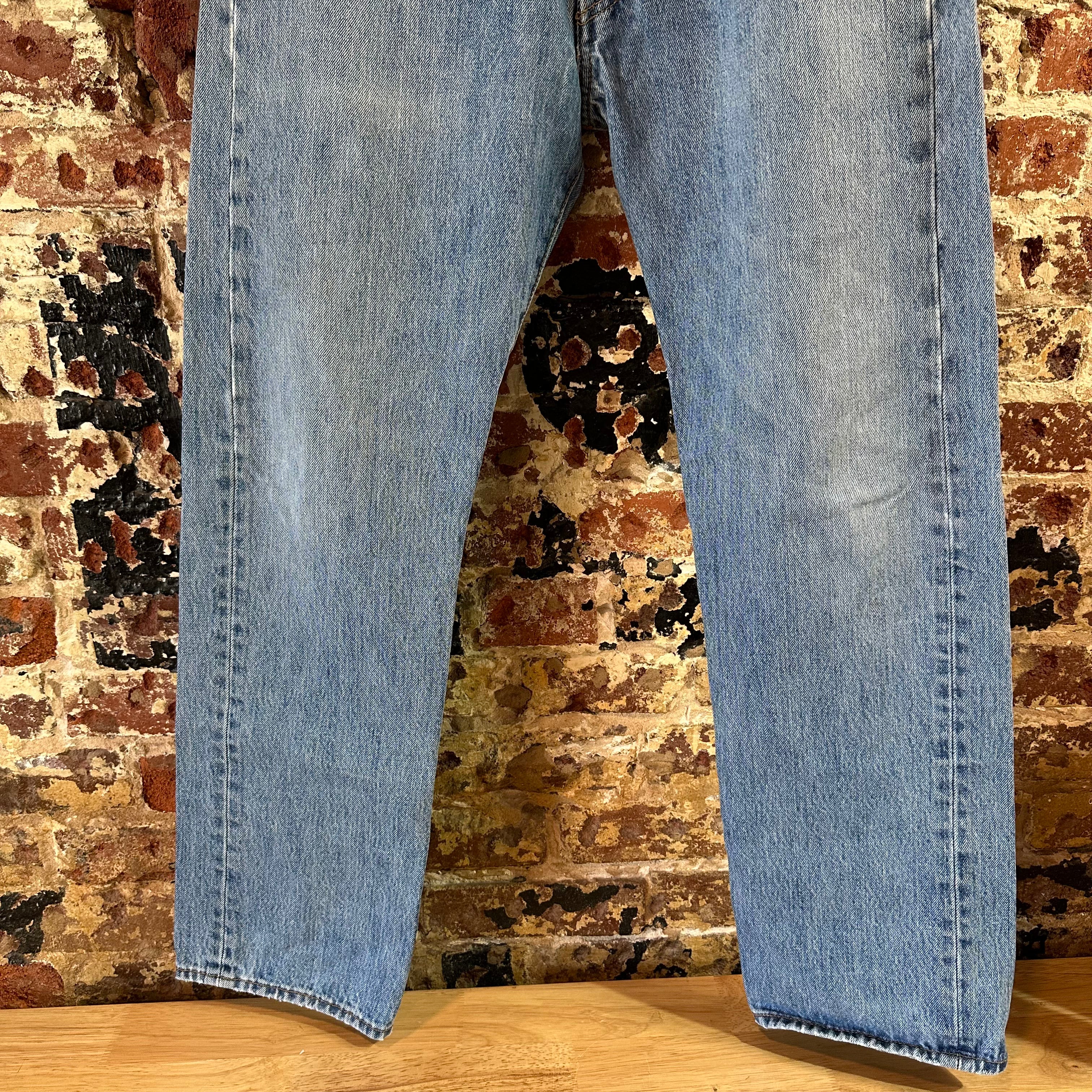 Levi's 501 Mens 34x32 Blue Jeans