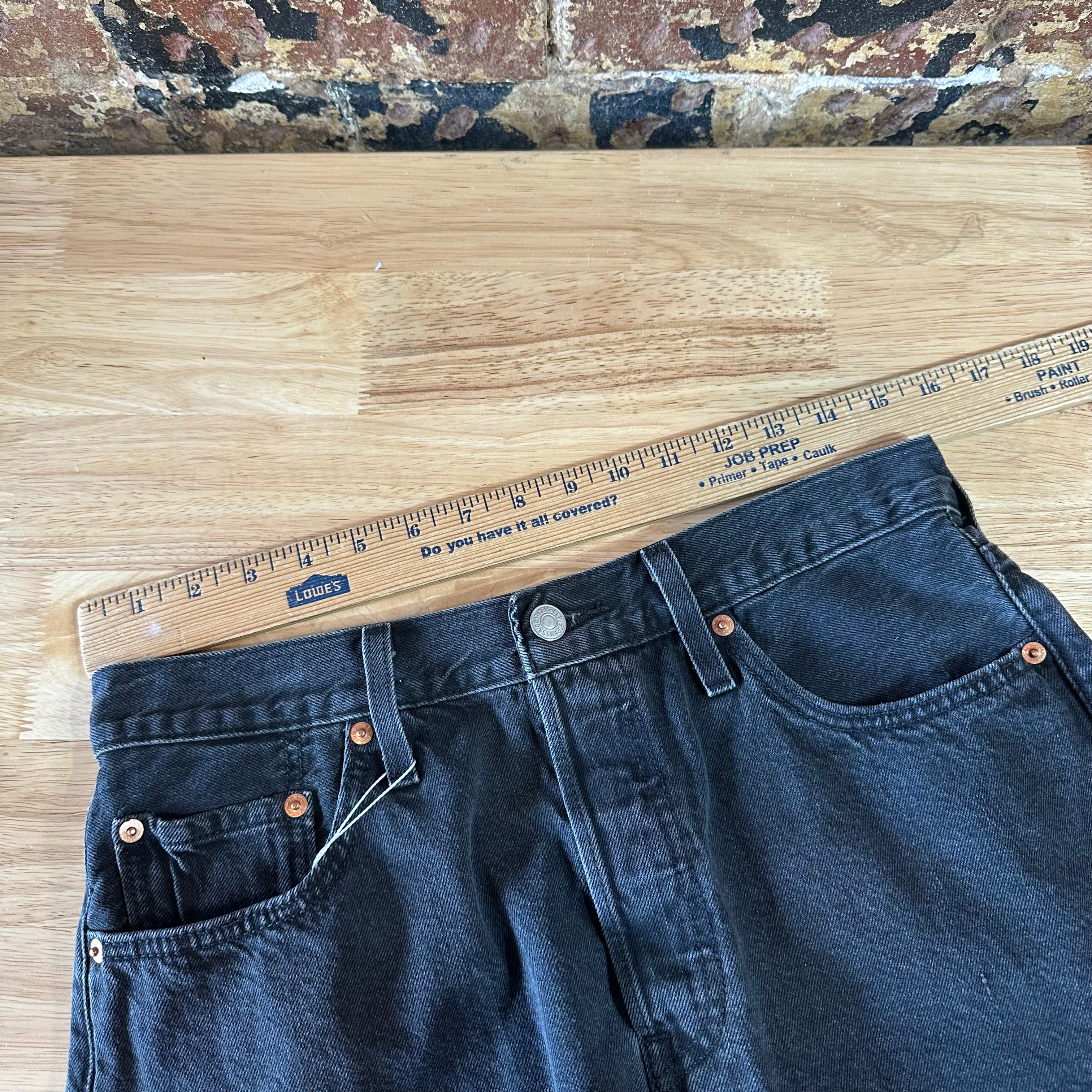 Levi's Cut Off Denim Black Jean Shorts Womens 29 Distressed- 32x2.5"