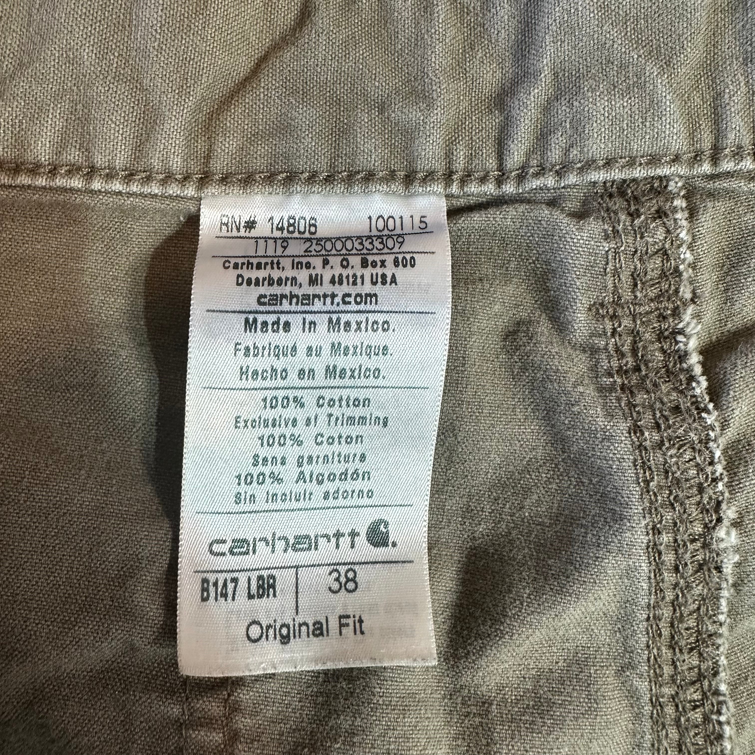 Carhartt B147 LBR Shorts Mens 38