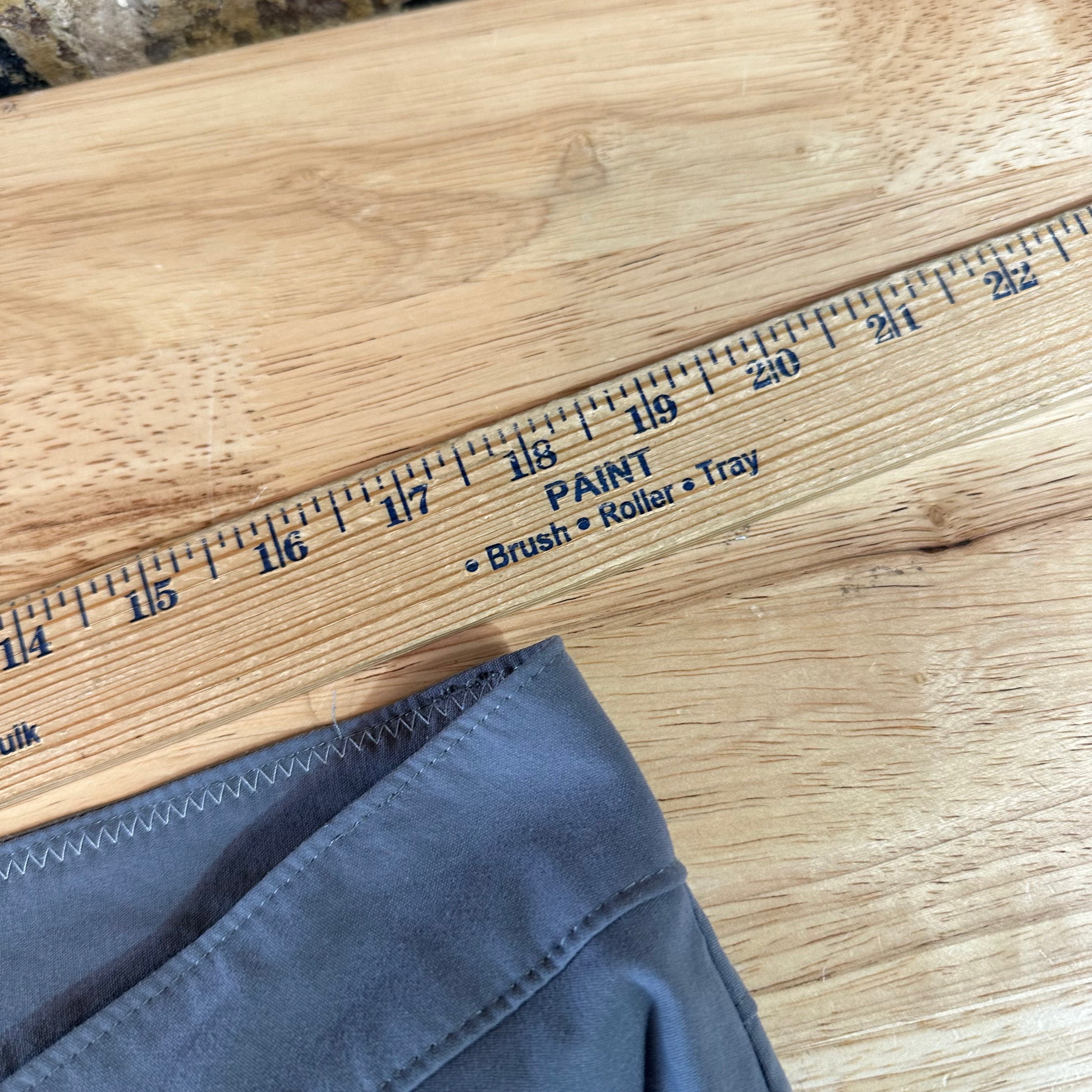Columbia Mens 34x32 Gray Pants