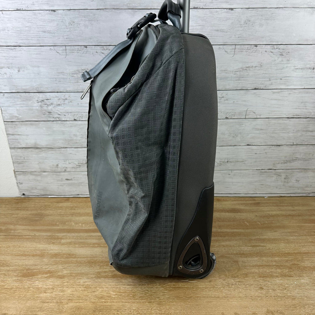 PATAGONIA gray Weathershed Sultan Rolling Duffel Travel Luggage Suitcase Bag