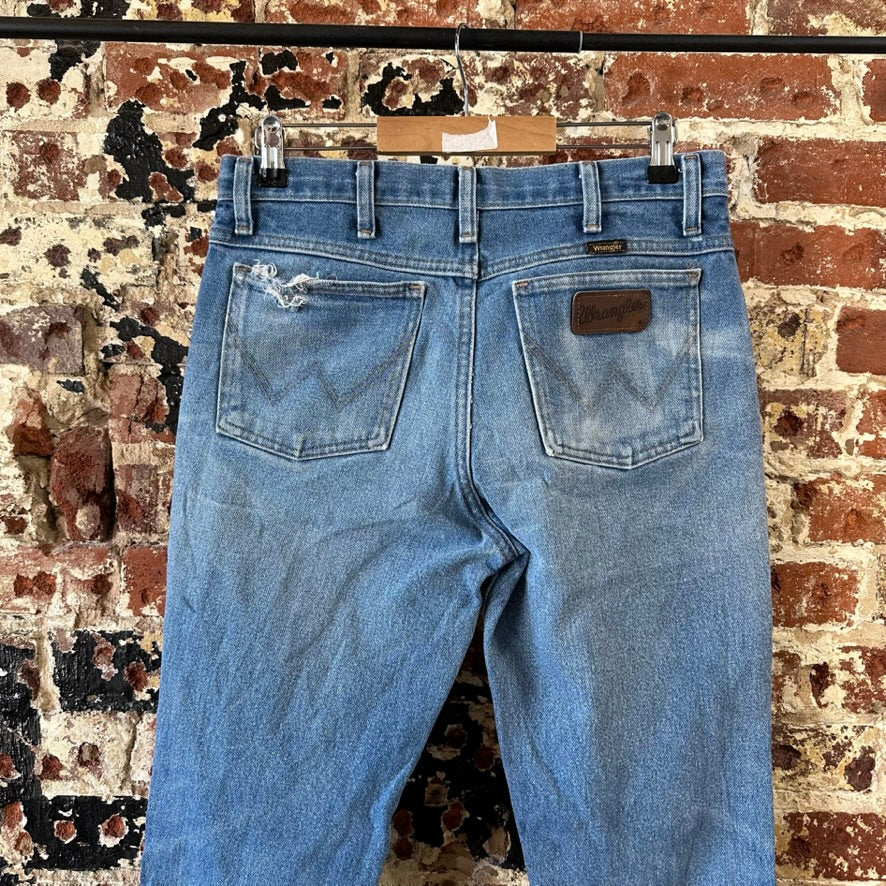 Wrangler Mens 30x34 Blue Jeans