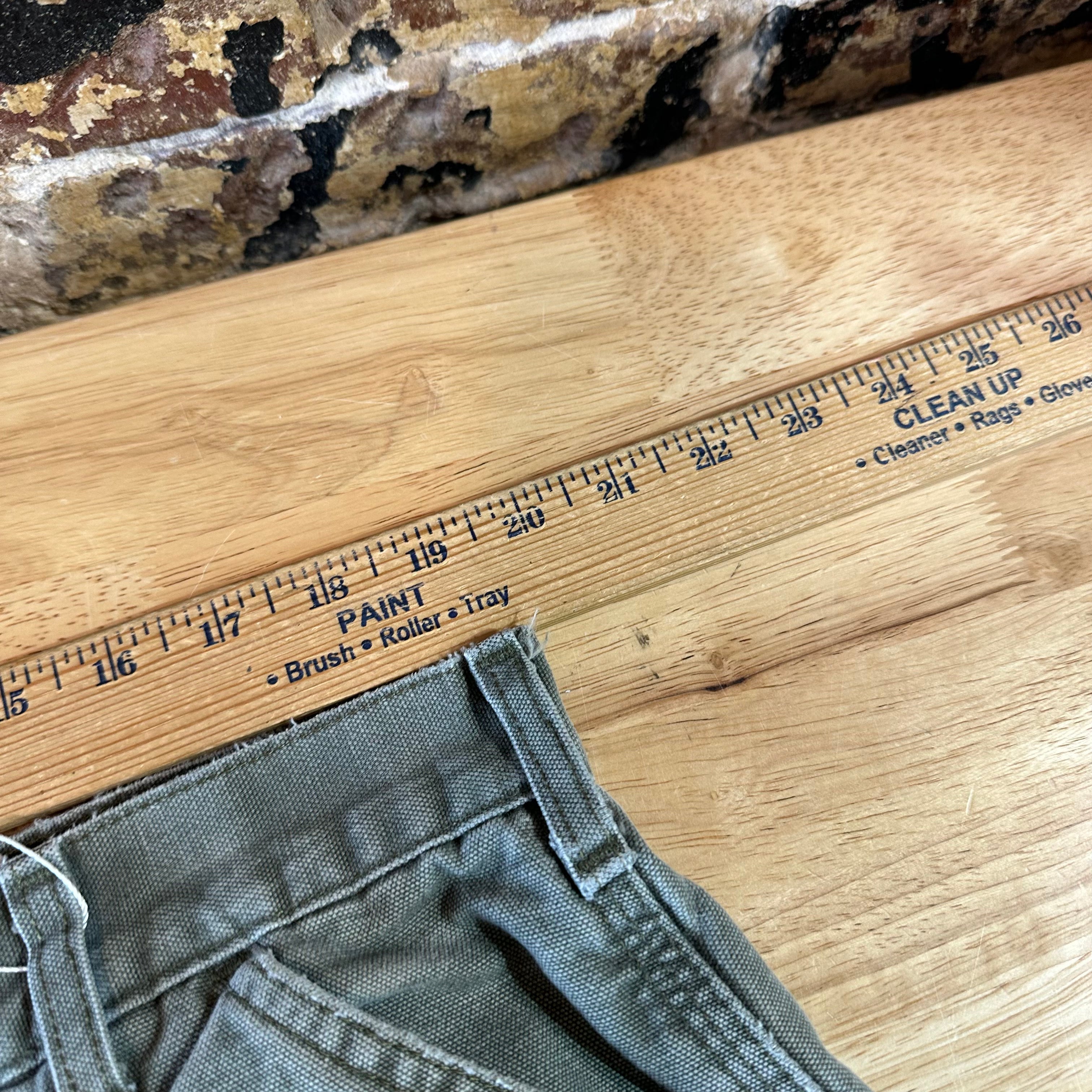 Carhartt B25 MOS Shorts Mens 40