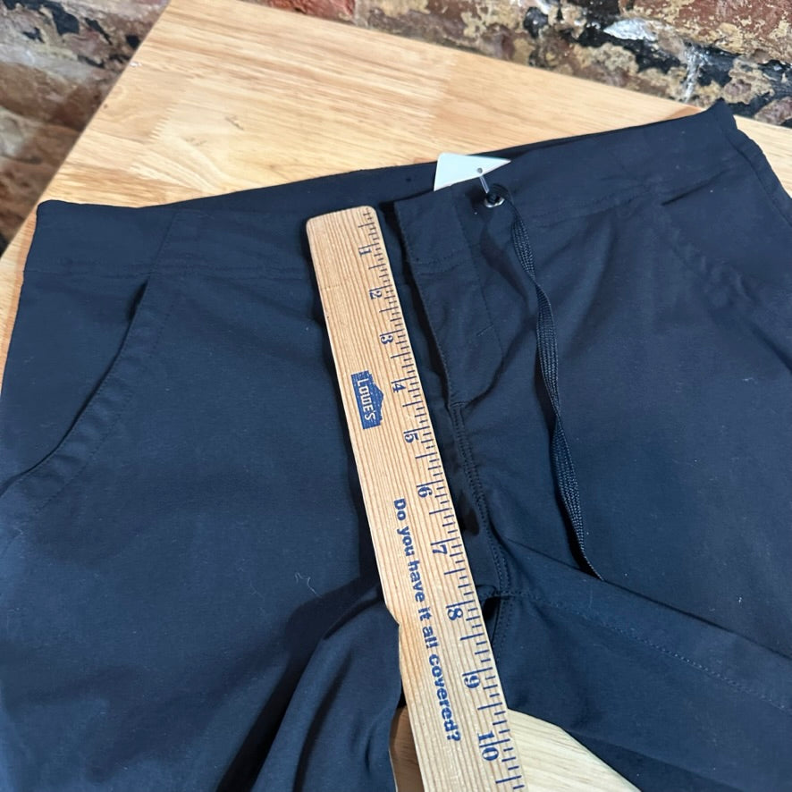 Columbia Womens 4 Black Capris