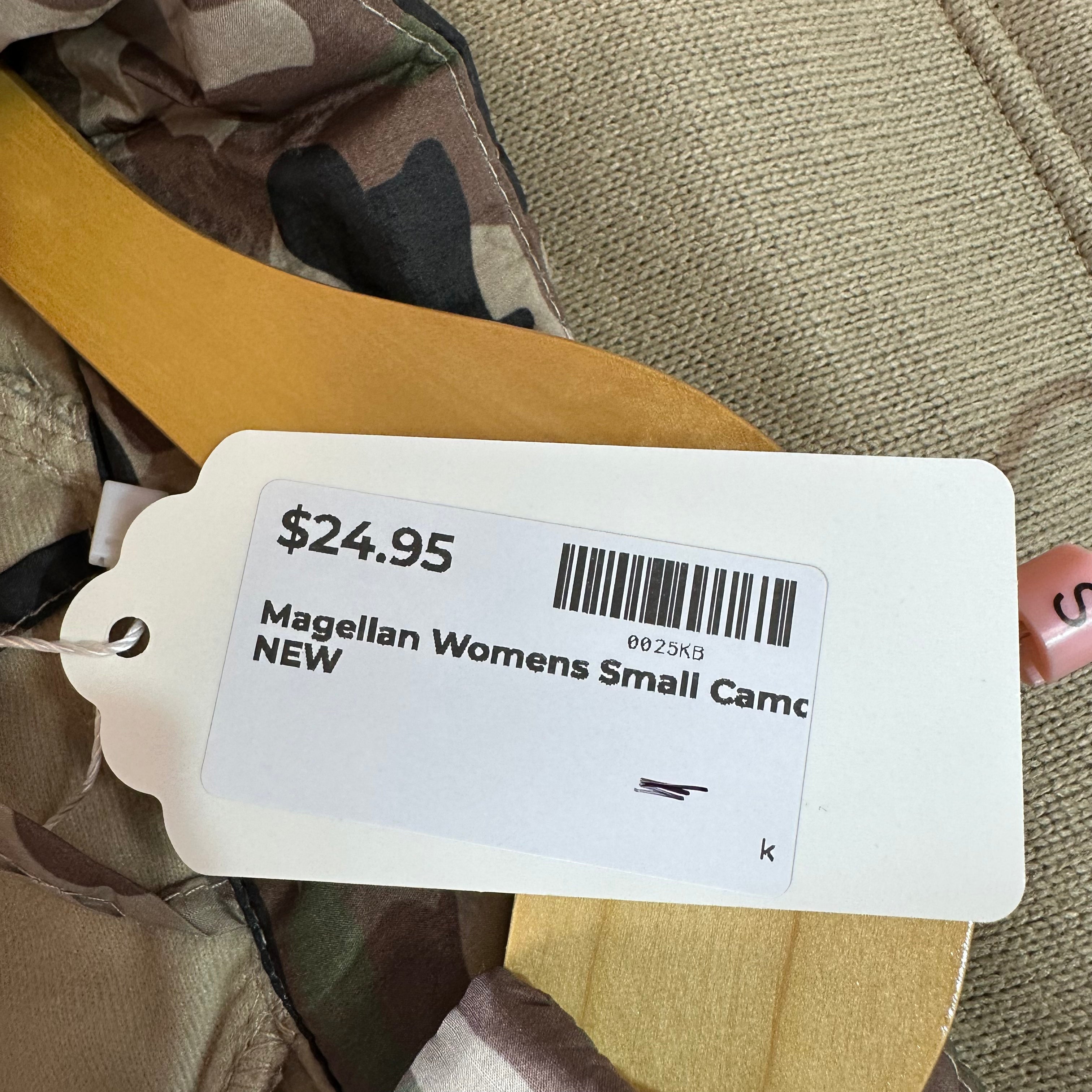 Magellan Womens Small Camo Pulover NEW