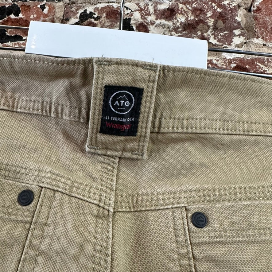 Wrangler ATG Mens 34x30 Brown Pants NEW