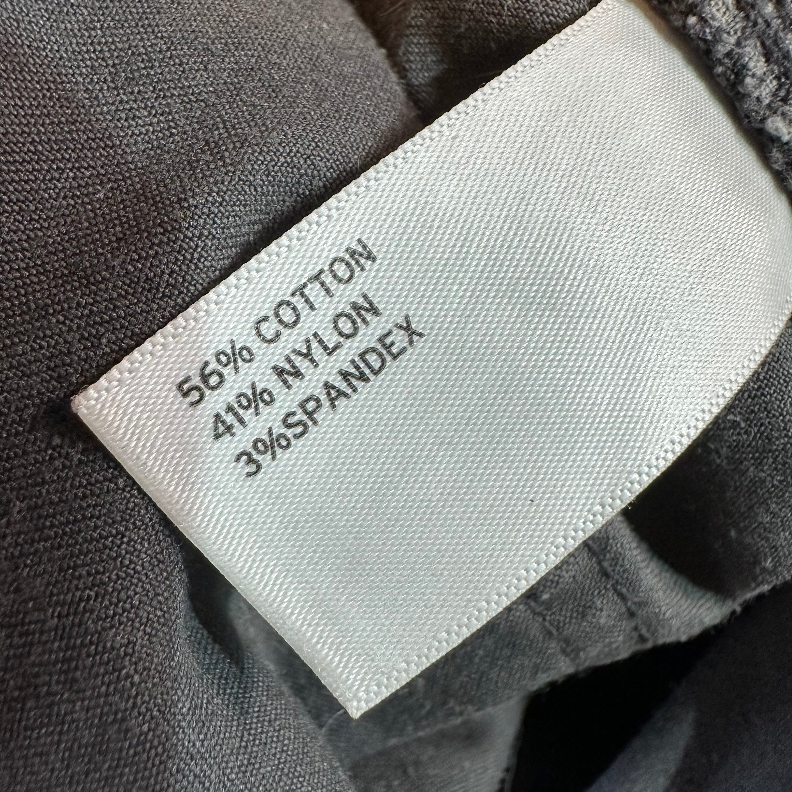 Duluth Trading Womens 8 Gray Pants