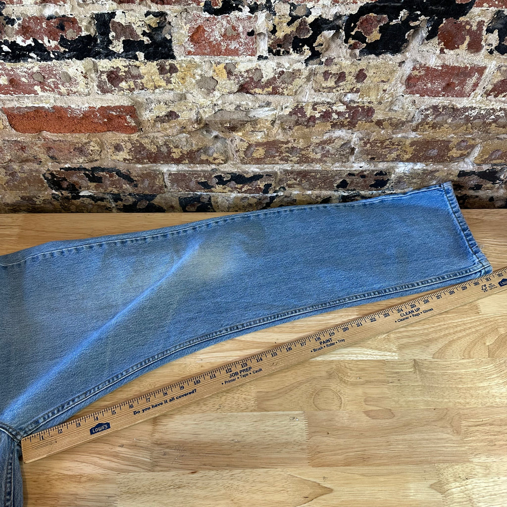 Vintage Levis 505 Jeans Mens 38x32 Regular Zip fly Blue denim Levi's 2001 y2k
