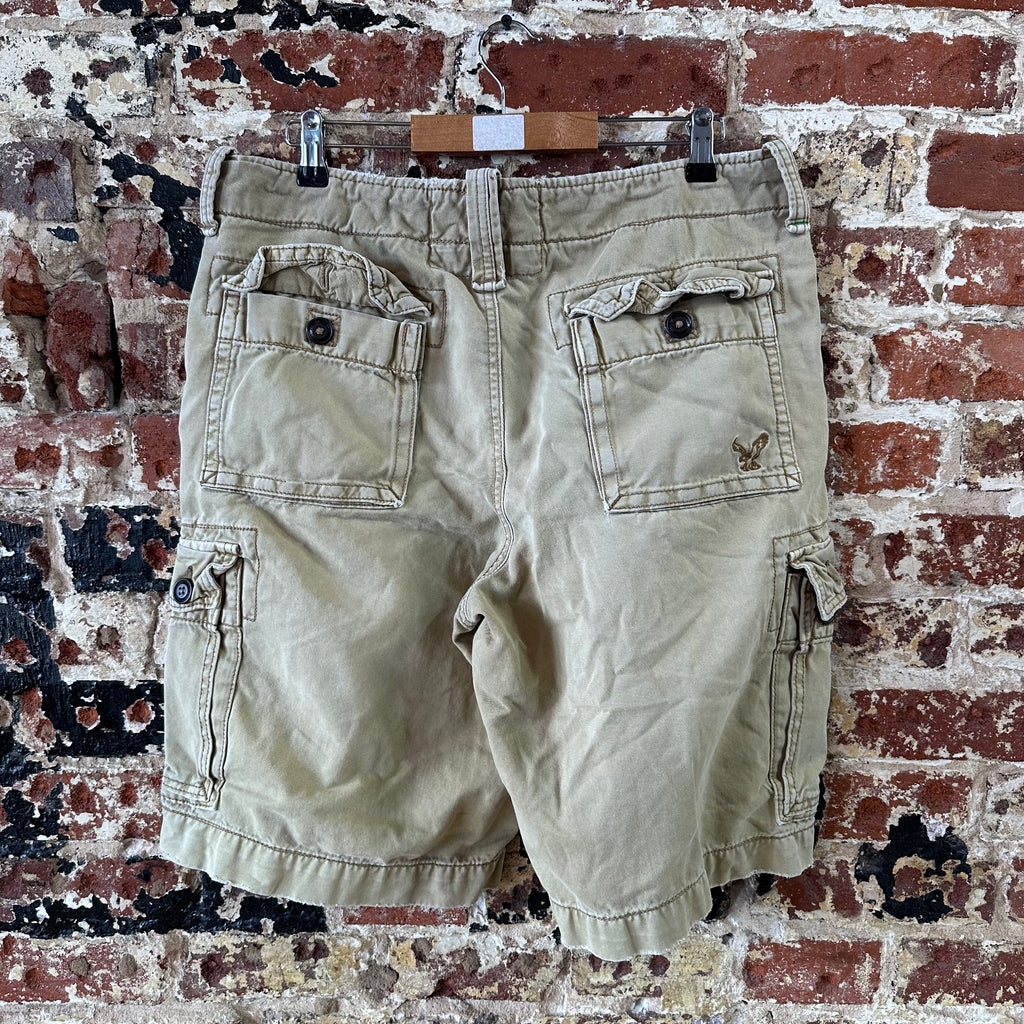 American Eagle Outfitters Classic Length Cargo Shorts Mens 33 Tan 11" inseam