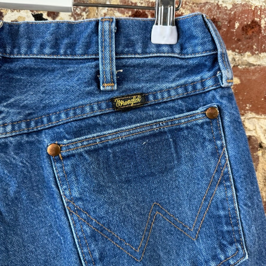Wrangler Mens 33x36 Blue Jeans