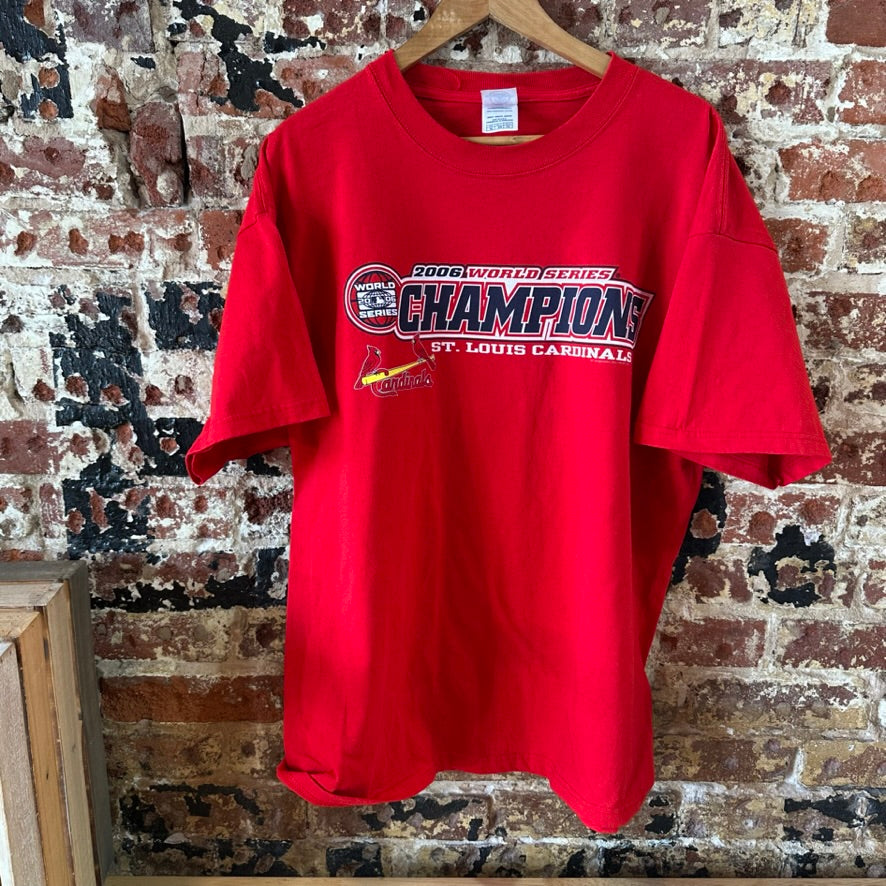 VTG Delta Cardinals Mens XL S/S T-Shirt 2006