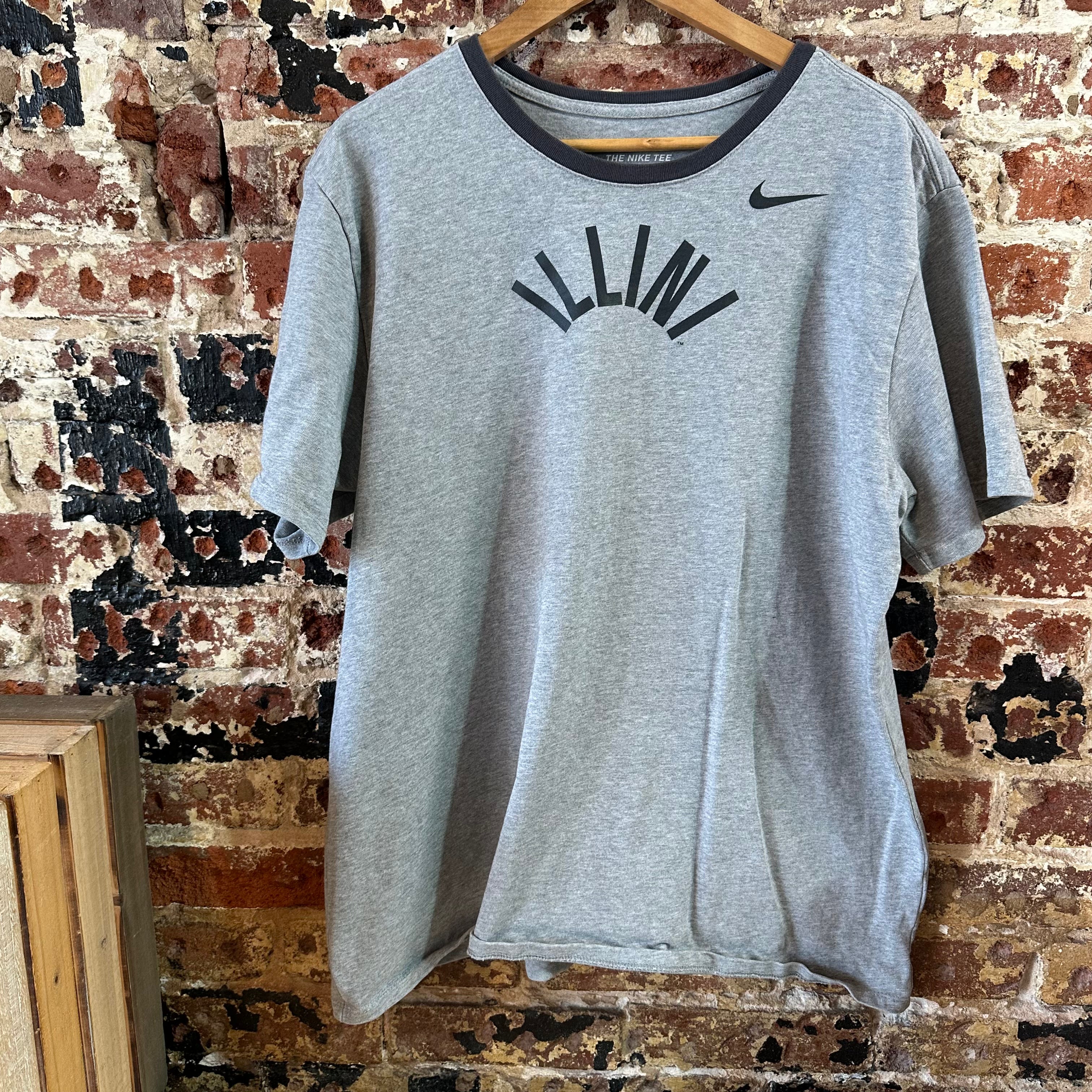 Nike Womens 2XL S/S T-Shirt