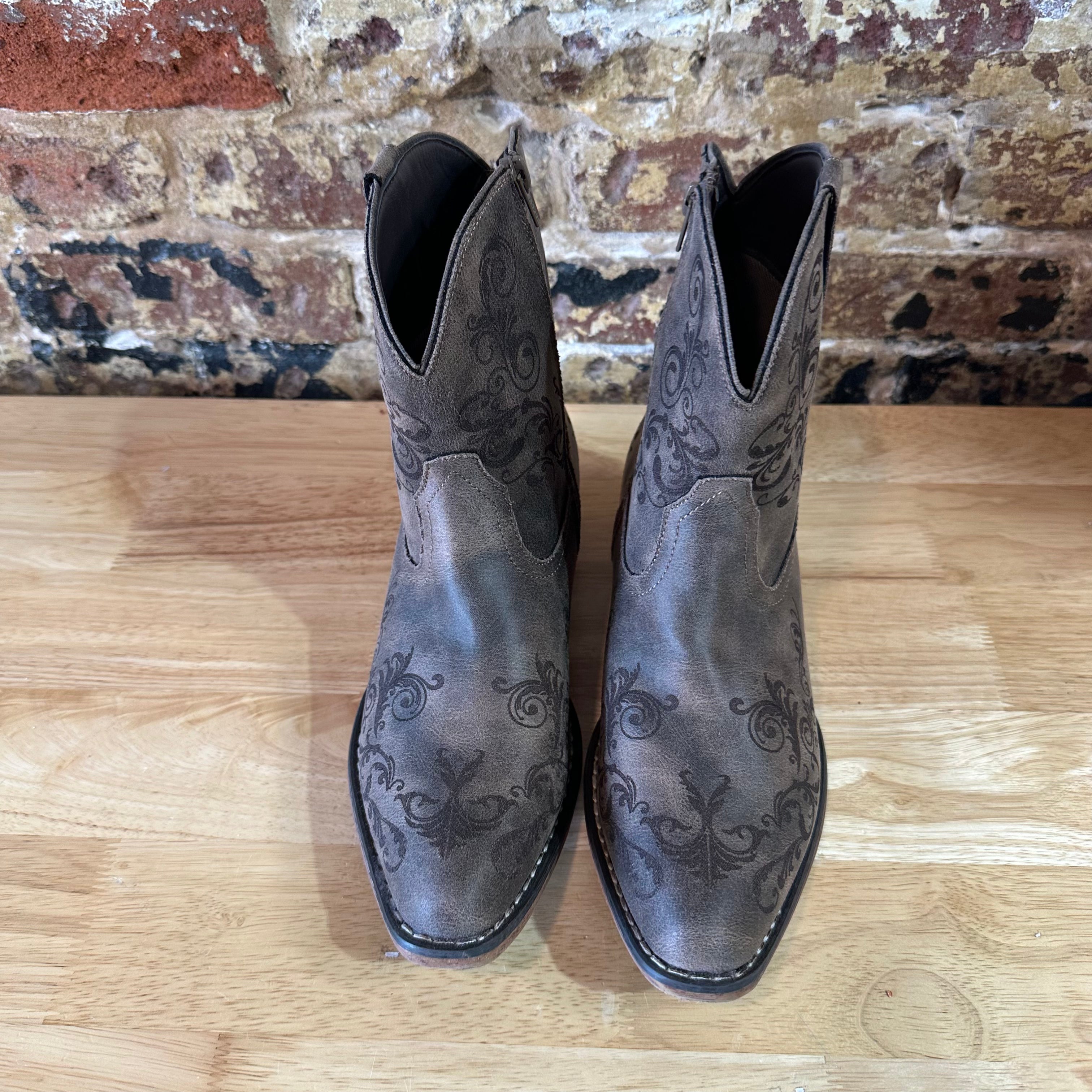 Roper Womens 10.5 Western Boots