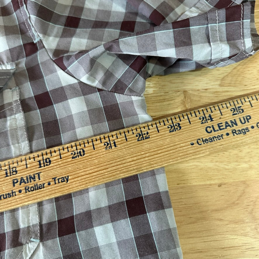 Patagonia Mens Medium Button Up