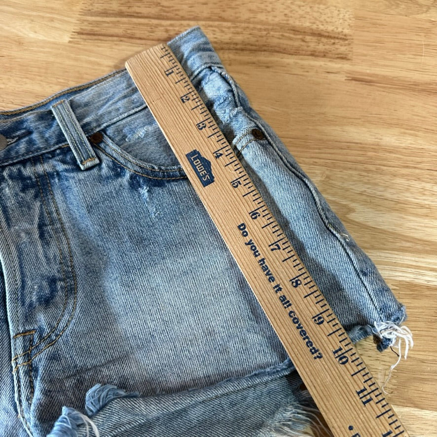 Levi's Cut off Jean Shorts Womens 24