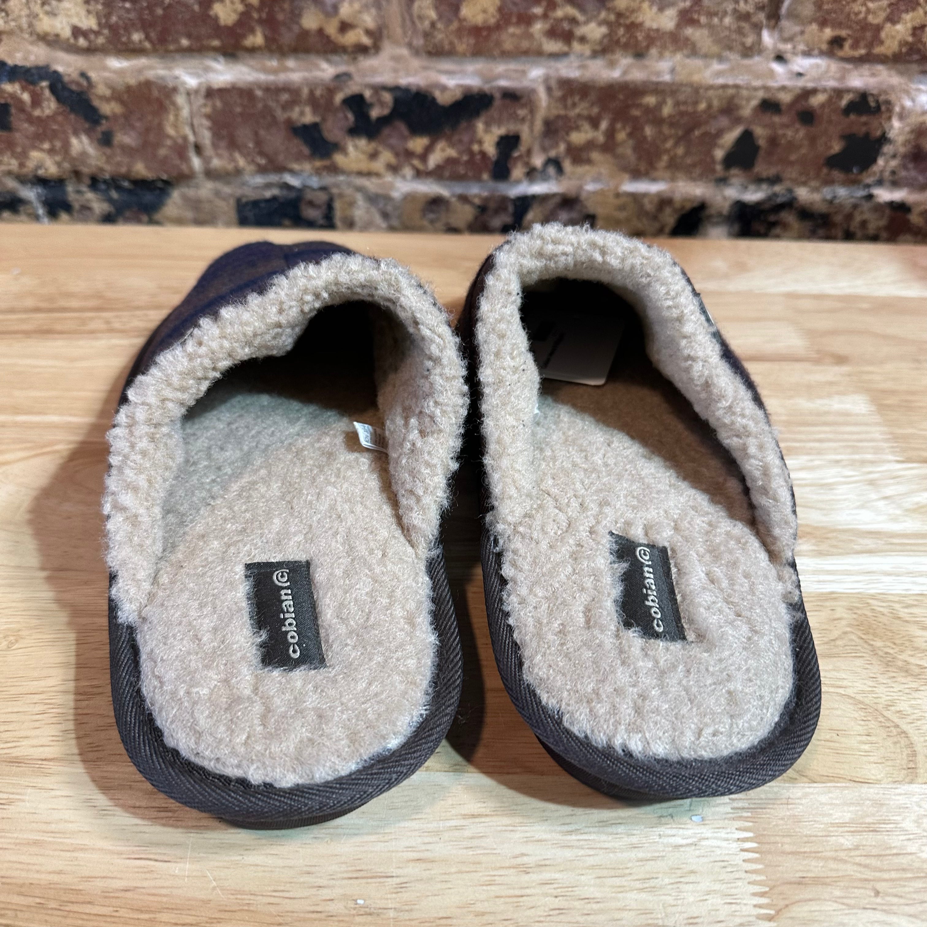 Cobian Mens 9 Slippers
