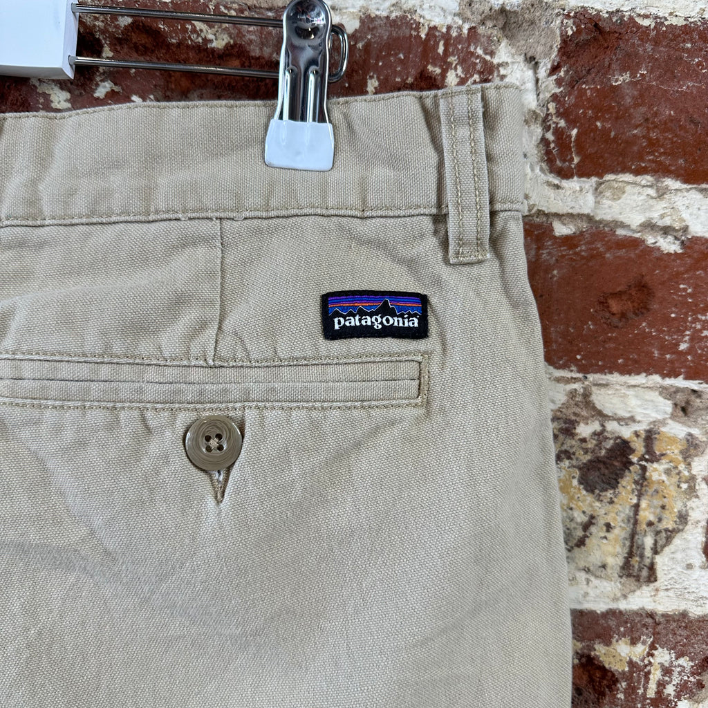 Patagonia Mens tan Pants Mens size 36 Chino Casual (35x32.5)