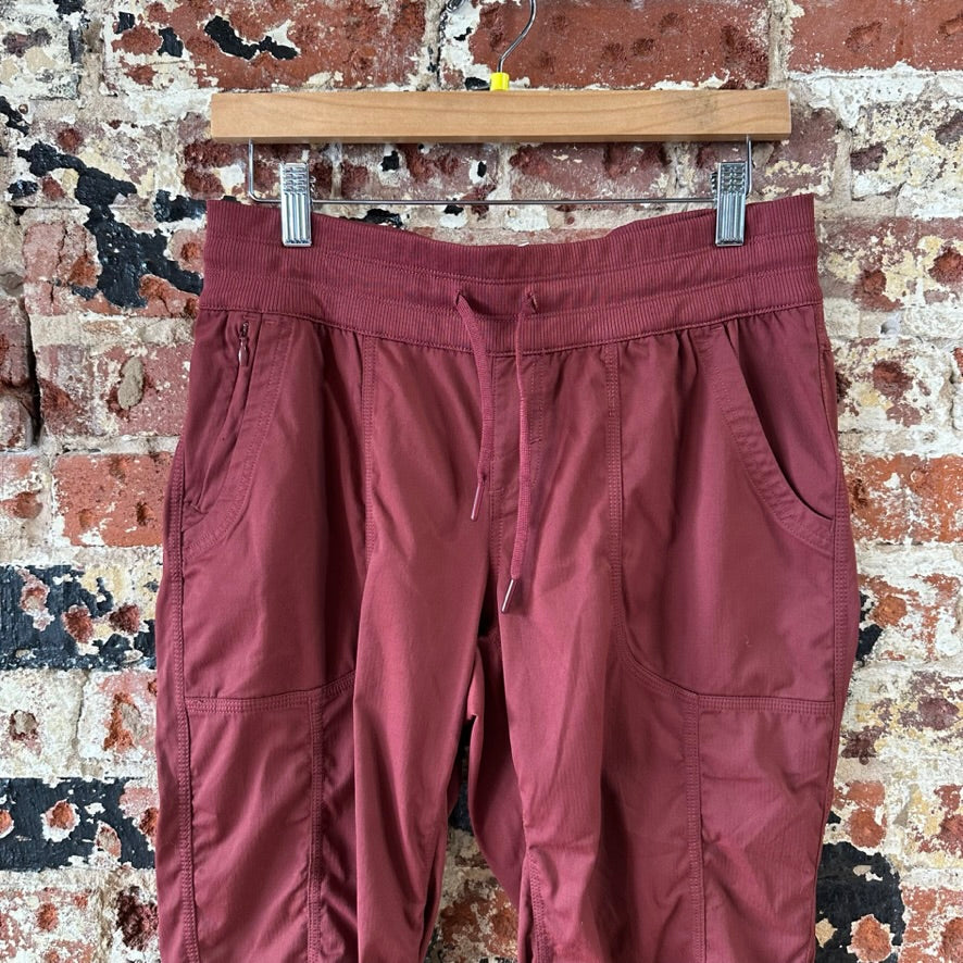 North Face Womens Medium Capri's