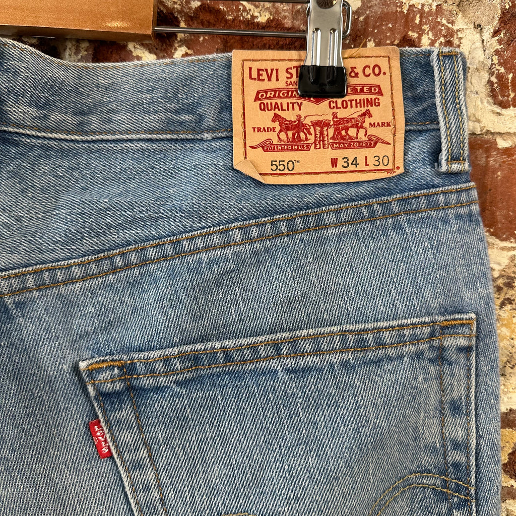 Levi's 550 Jeans Mens 34x30 Blue Cotton Denim Medium wash Relaxed Fit