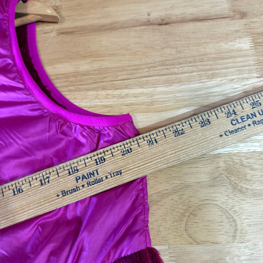 Carhartt Womens Large Pink Hooded Vest