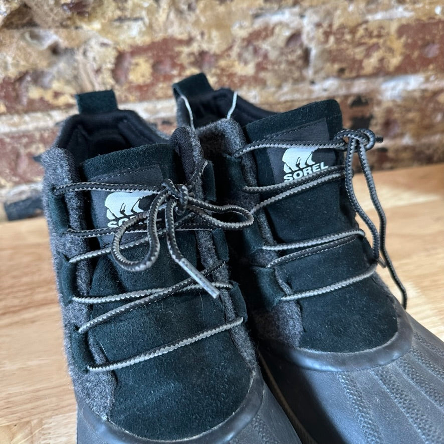 Sorel Woman's 9 Gray Boots