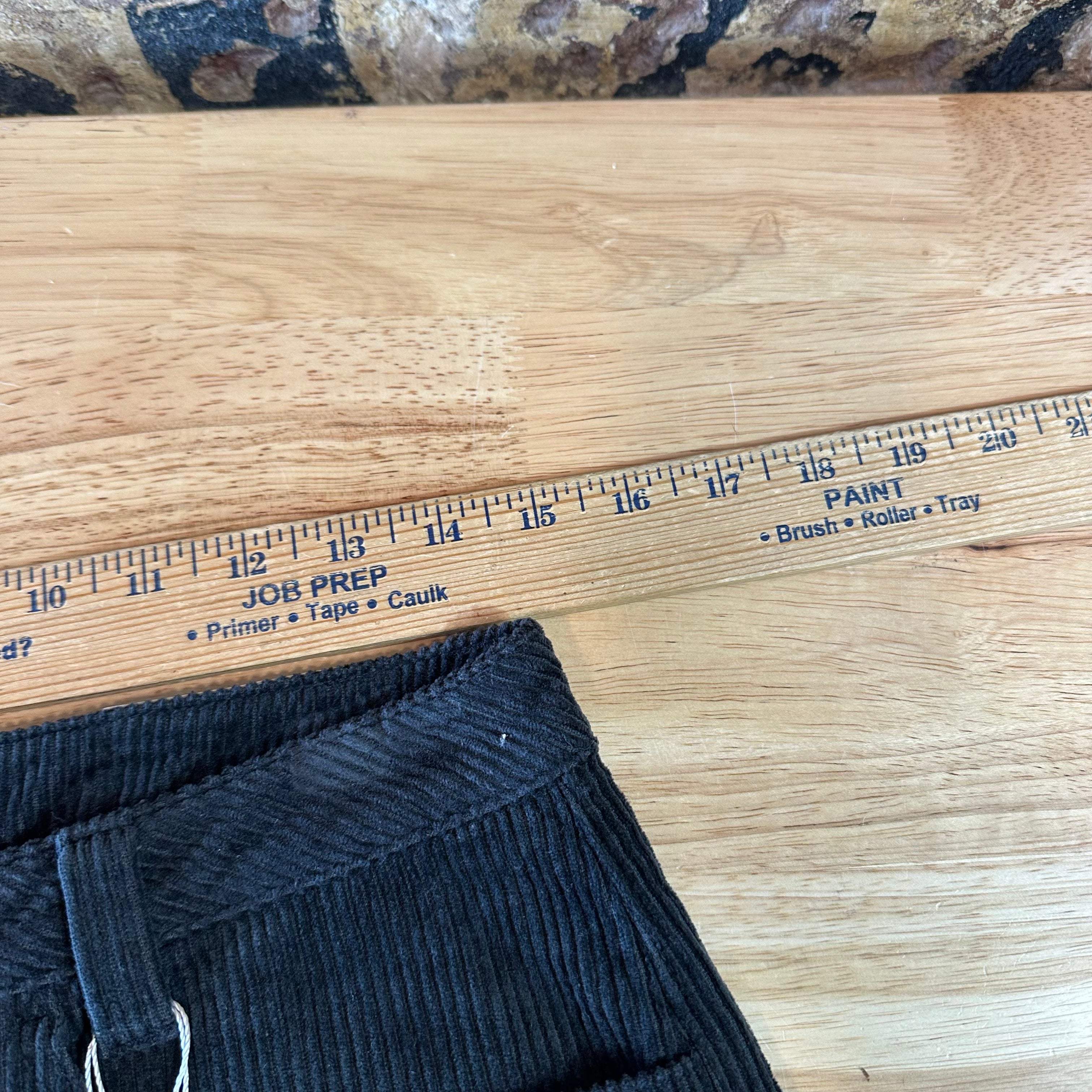 Bearded Goat Mens 28 Black Corduroy Shorts