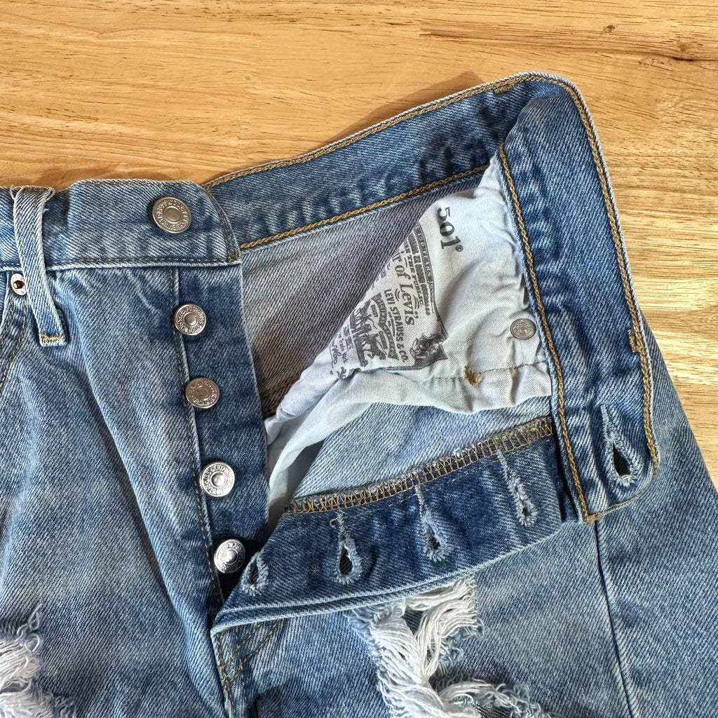 Levi's Cut Off Denim Jean Shorts Womens 30 Distressed
