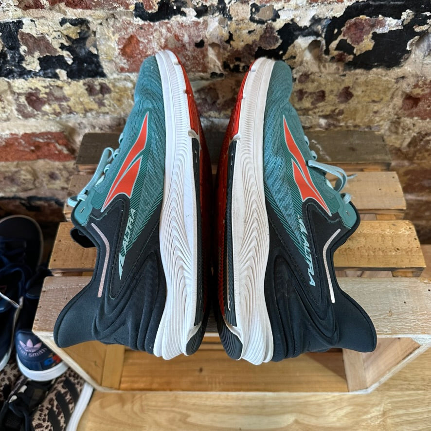 Altra Mens 9 Shoes