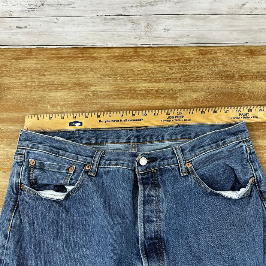 Levis 501 Jeans Mens 38x30 Straight Leg Button Fly Blue Denim