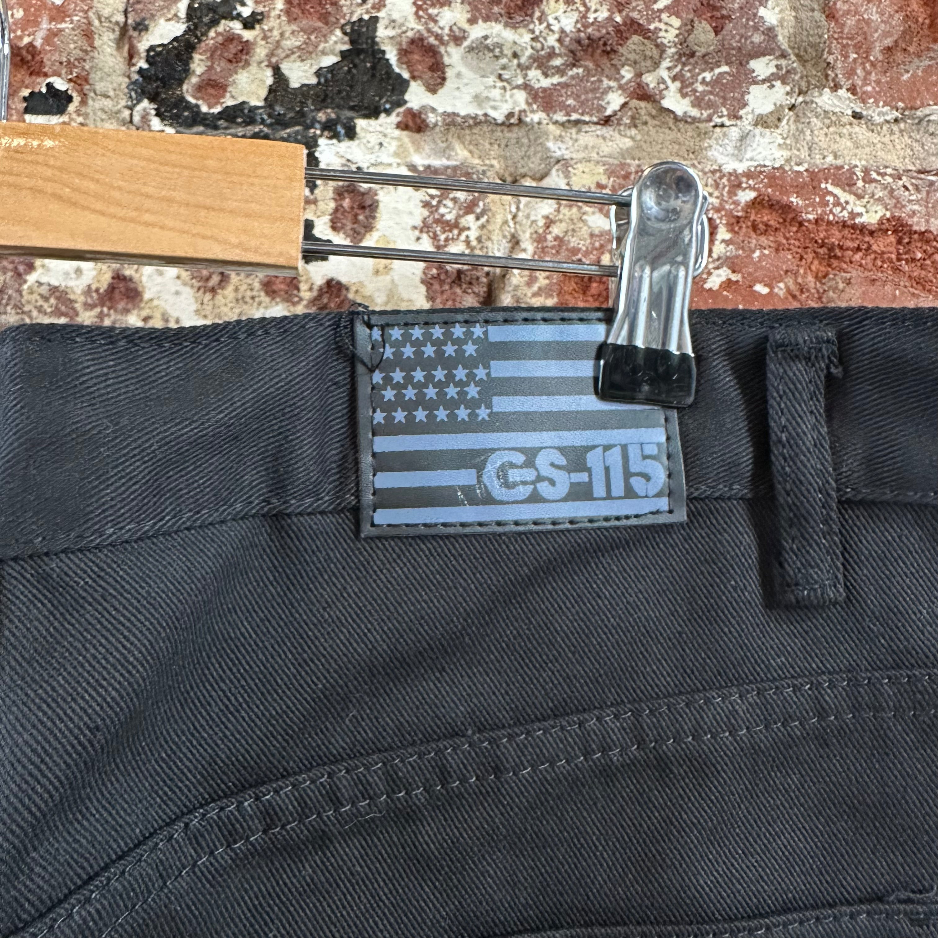 GS-115 Mens 38x34 Black Jeans