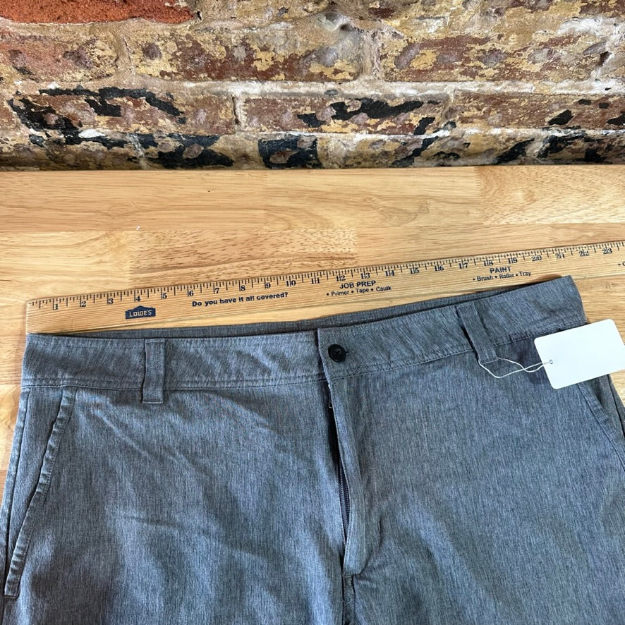Magellan Outdoors Shorts Mens 40 Gray Fishing Outdoor Hiking 9.5" inseam