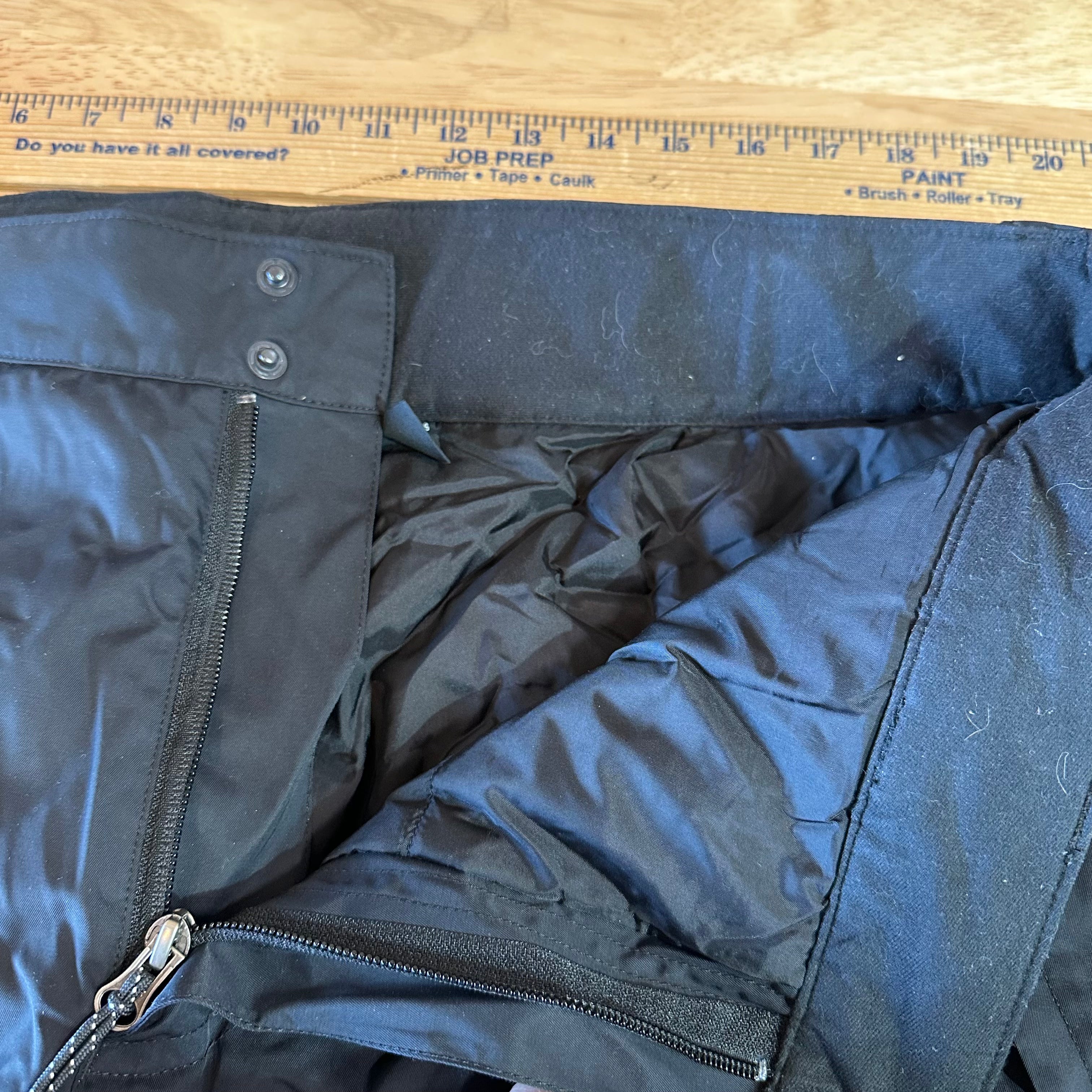 Mountain Hardwaer Snow Pants XL Ski Snowboard Insulated Winter Black 40x31"