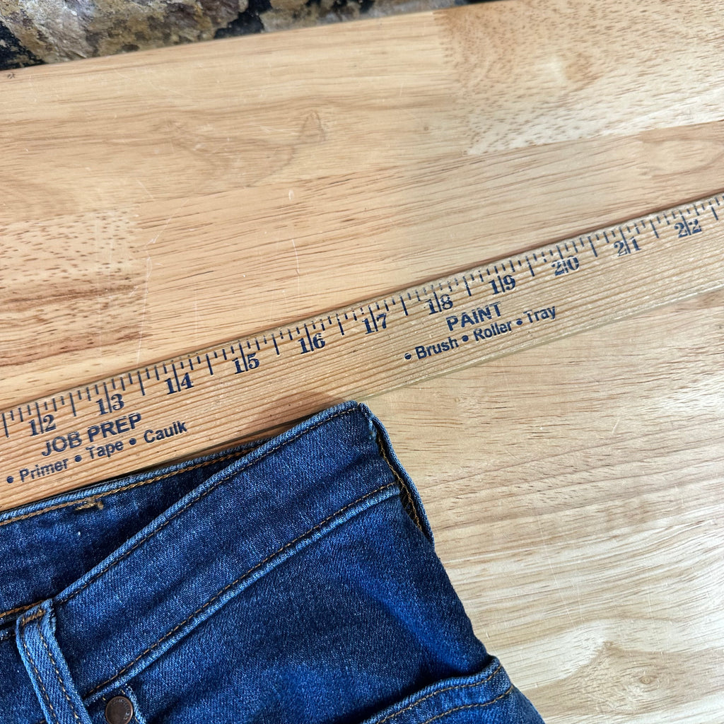 Carhartt Womens 10 Jeans NEW