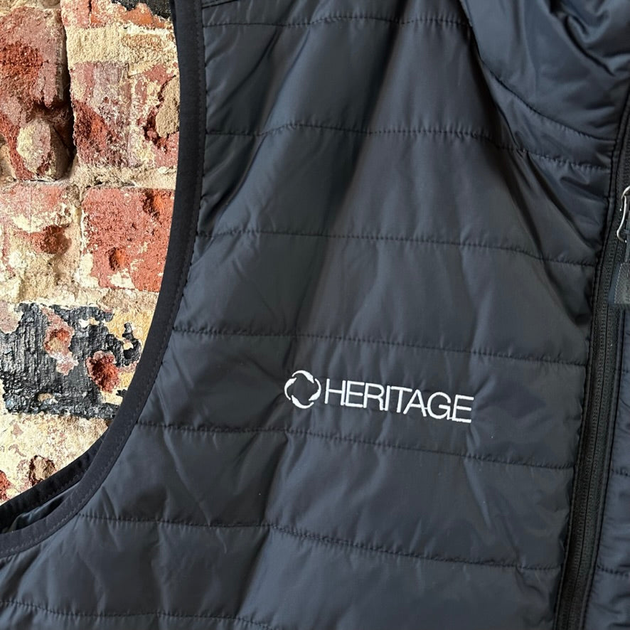 Carhartt Puffer Vest Rain Defender Mens 2XL Black Zip Up Relaxed - logo