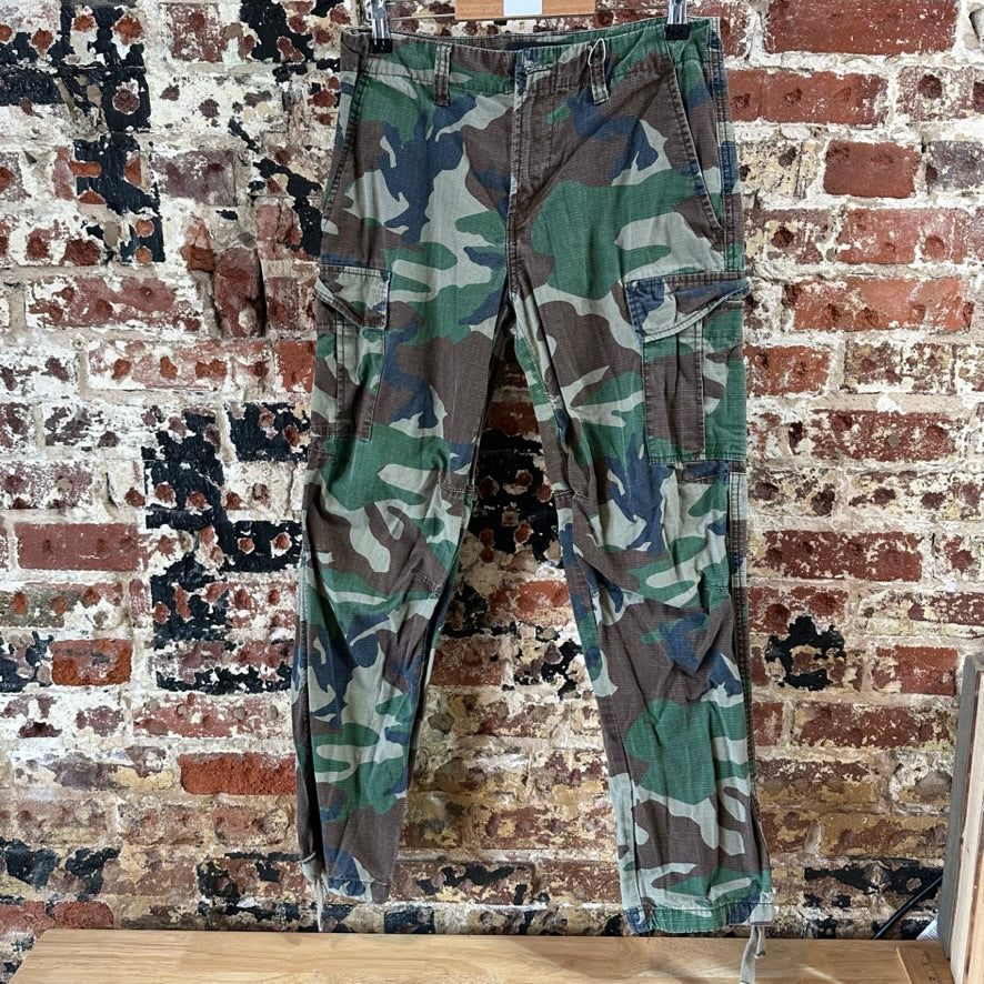 Pac Sun Mens 29x29 Camo Pants