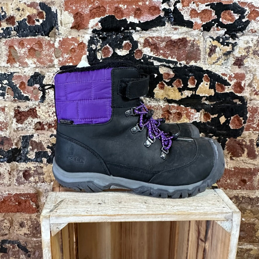 Keen Winter Boots youth 4