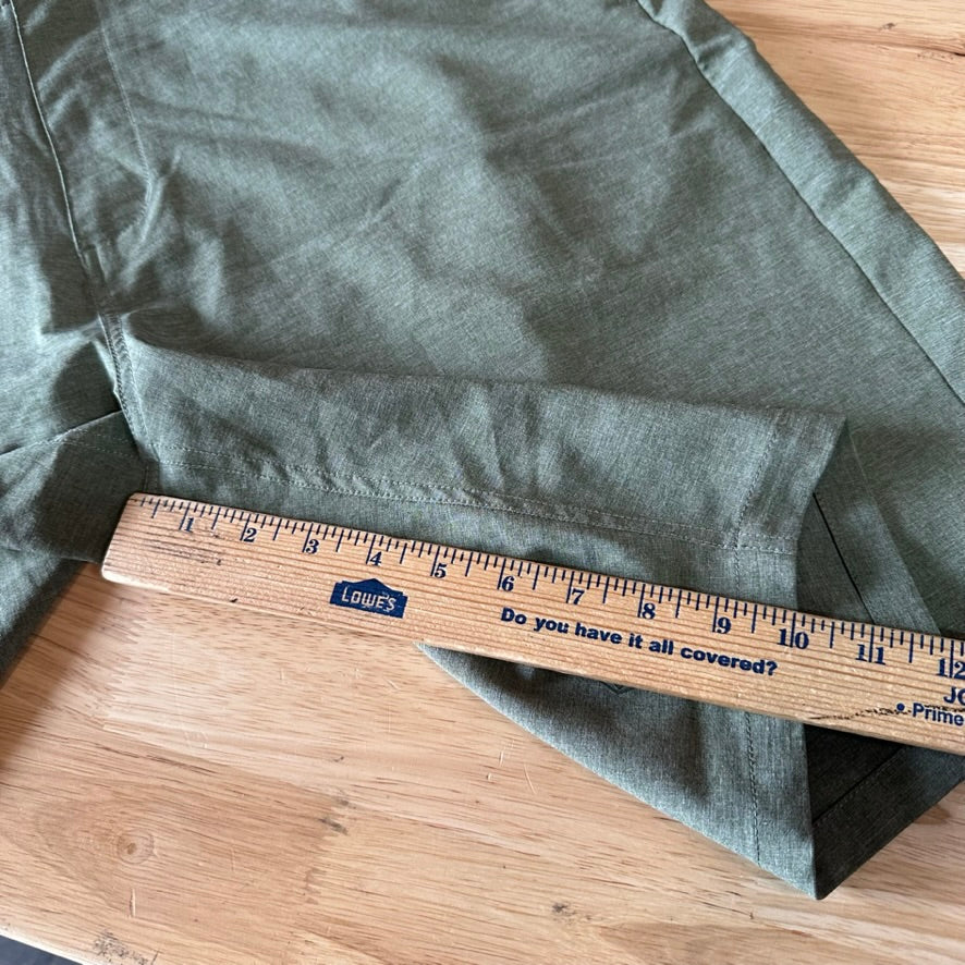Volcom Shorts Mens 38