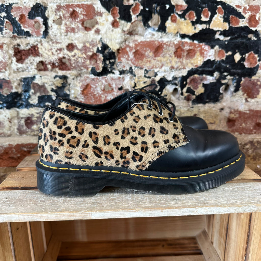 Dr Martens Women's 10 Boots
