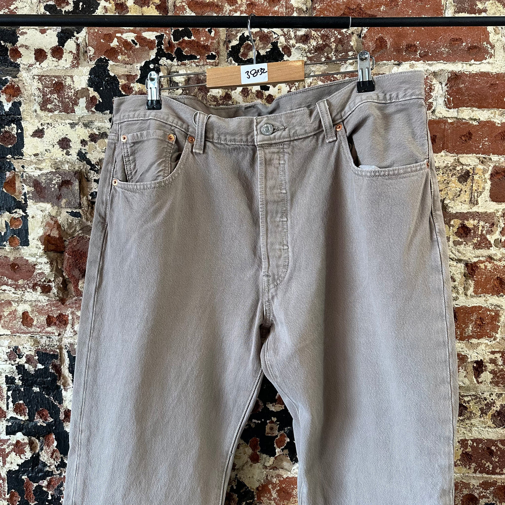 Levi's 501 Mens 38x32 Tan Jeans