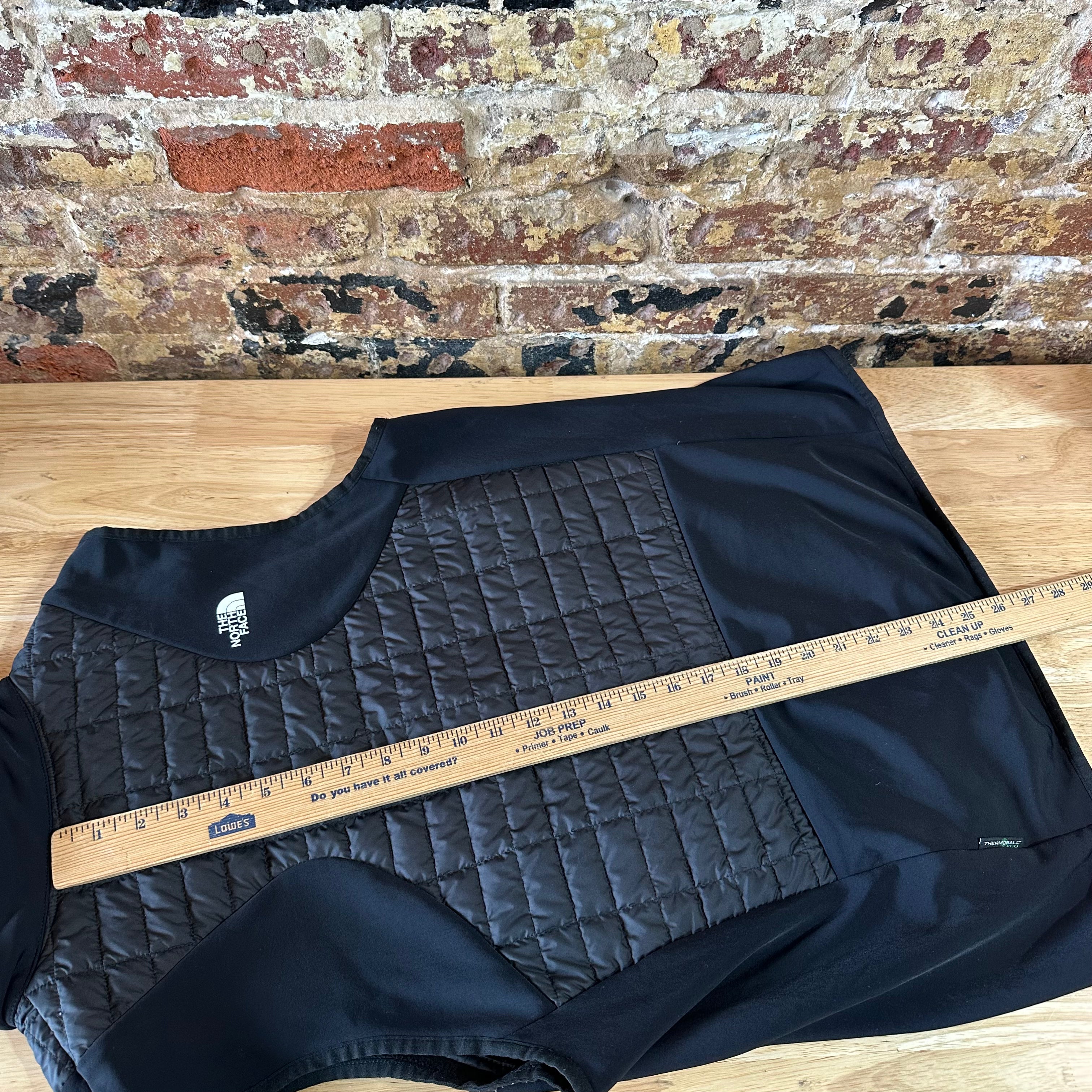 North Face Womens XL Black Vest