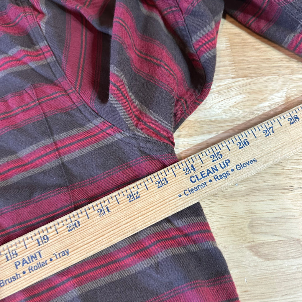 Mountain Khakis Men's Large Button Shirt