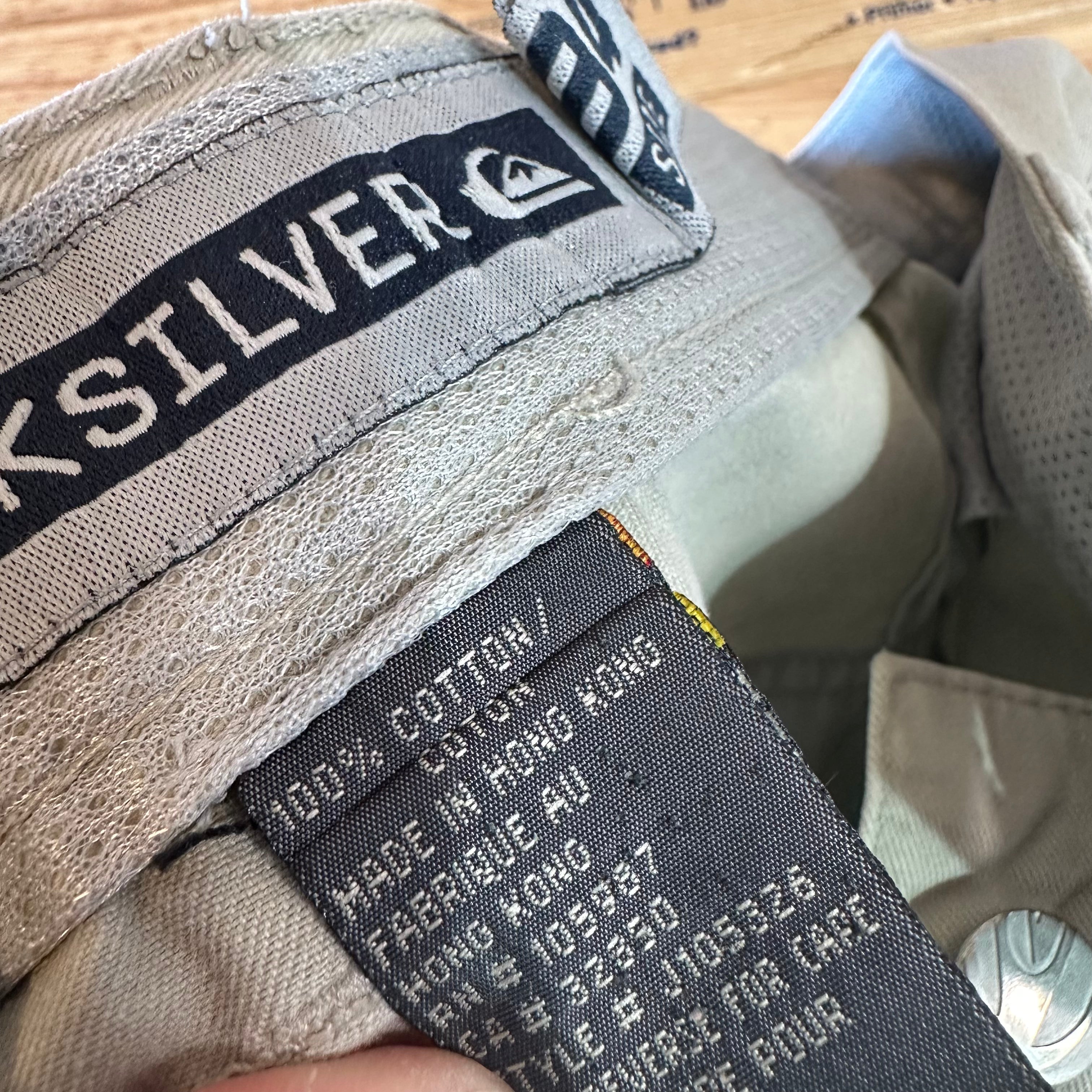 VINTAGE Quiksilver Cargo Pants Mens Straight Skater Surf Utility Men 34x30 Y2K