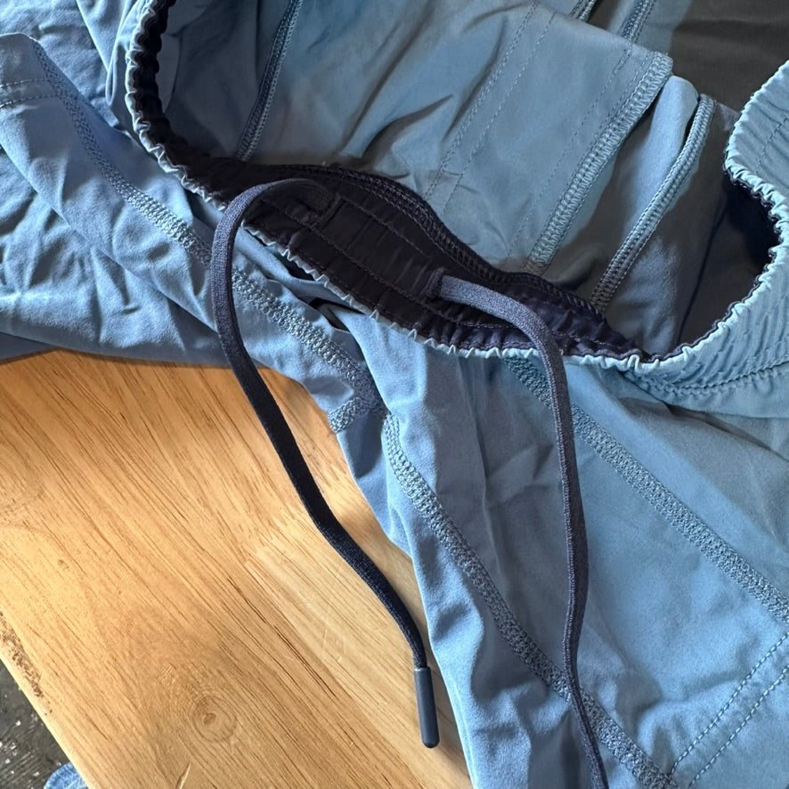 Rhone Blue Shorts Mens Large