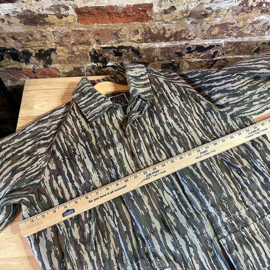 VTG 10x Camo Mens Large Jacket
